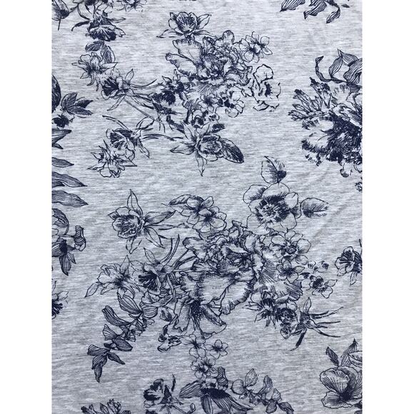 Soma Floral Tee, Gray With Navy Blue Flowers, Top Size XS - Picture 7 of 7